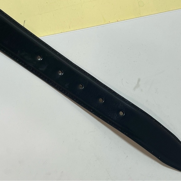Men’s Cole Haan Leather Classic Black Leather Belt Silver Clasp Belt EUC - Picture 8 of 11